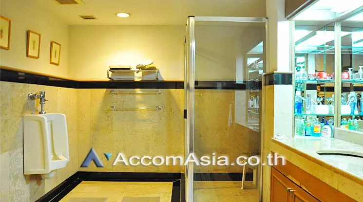 8  Office Space For Rent in Ratchadaphisek ,Bangkok MRT Thailand Cultural Center at RS Tower AA14812